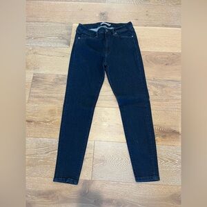 Just USA Women's Dark Wash Skinny Jeans